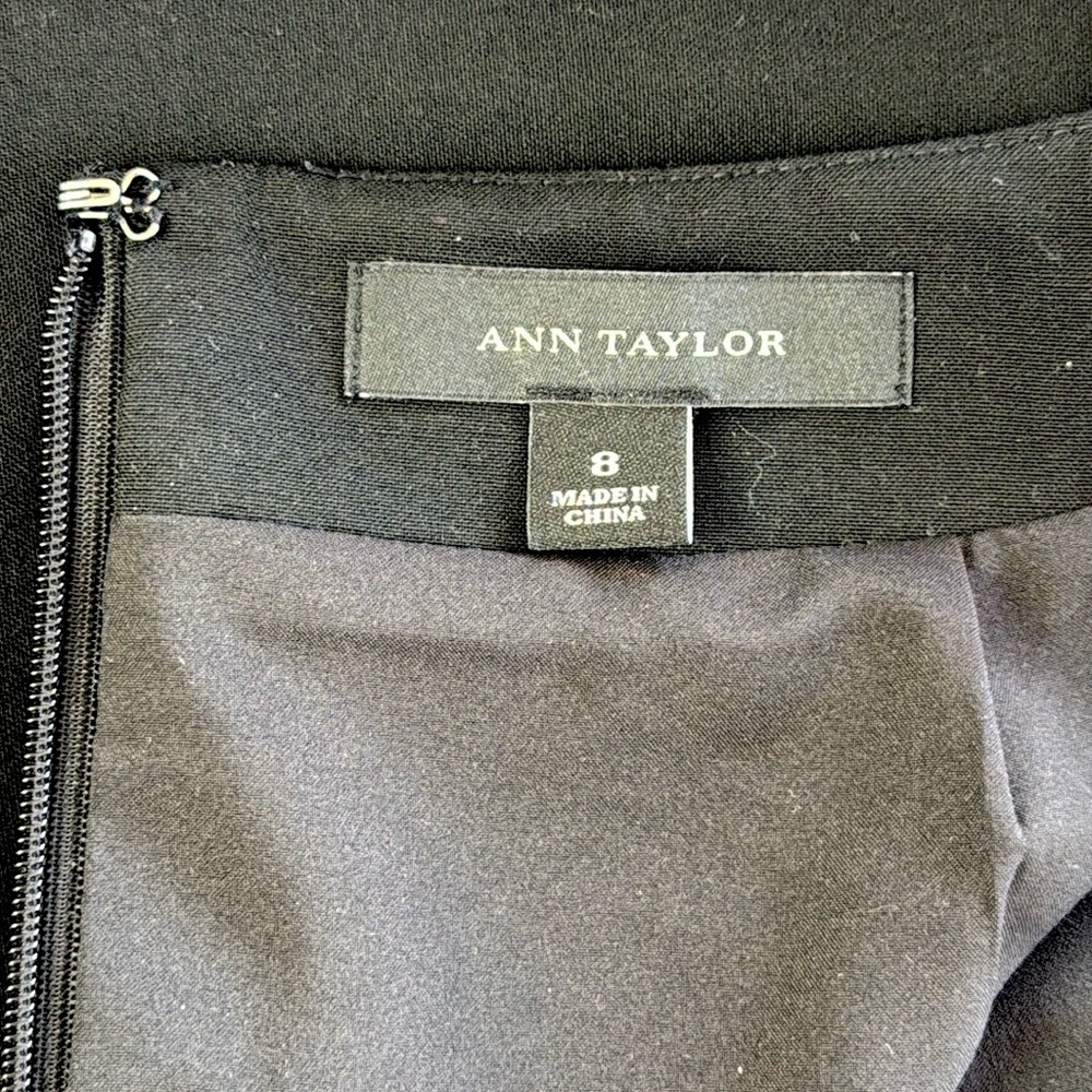 Ann Taylor Black Lined Stretch Pencil Skirt Size 8 - Picture 3 of 8